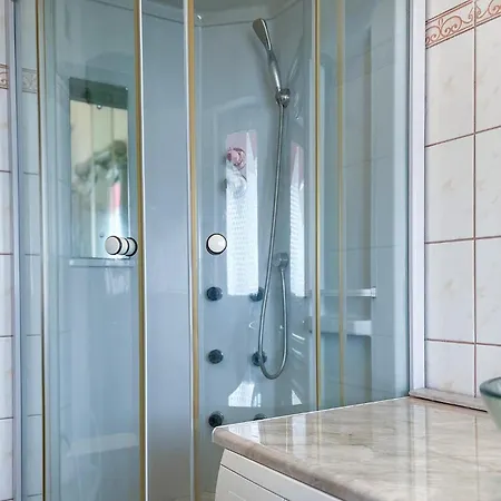 4 Bedroom Amazing In * Nowe Warpno