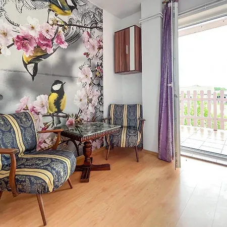 4 Bedroom Amazing In Semesterbostad *