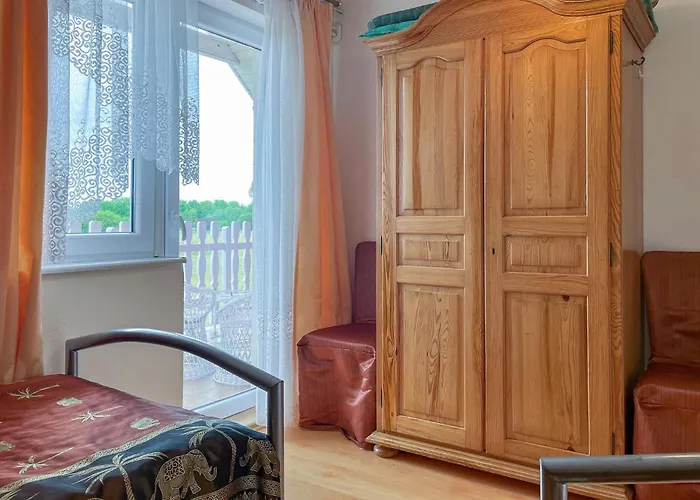 4 Bedroom Amazing In بيت للعطل *