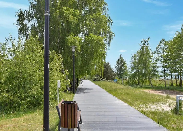 4 Bedroom Amazing In بيت للعطل نوفي فاربنو