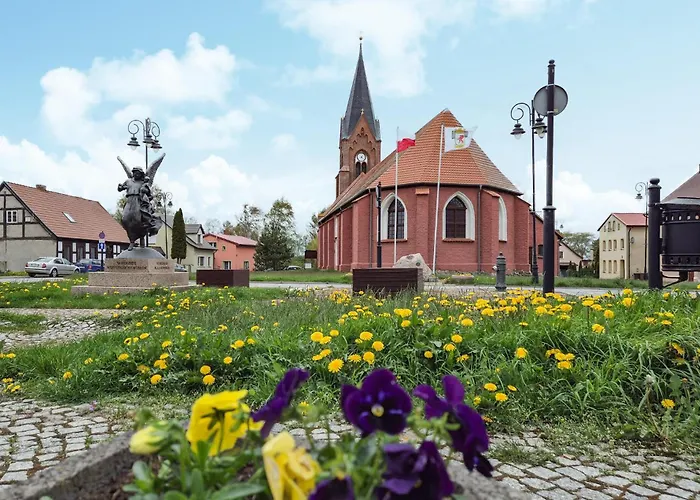 4 Bedroom Amazing In نوفي فاربنو